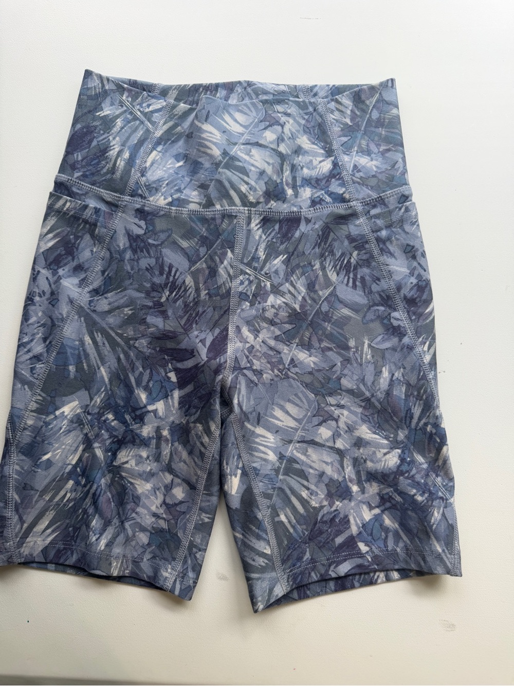 NWOT Freely High-Rise Bermuda Bike Shorts gray blue. Small